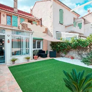 Hébergement de vacances Maison De Agreable / Jardin, Marseille