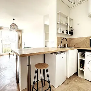 Appartement Equipe 4 Couchages- Vieux Port & Panier, Marseille